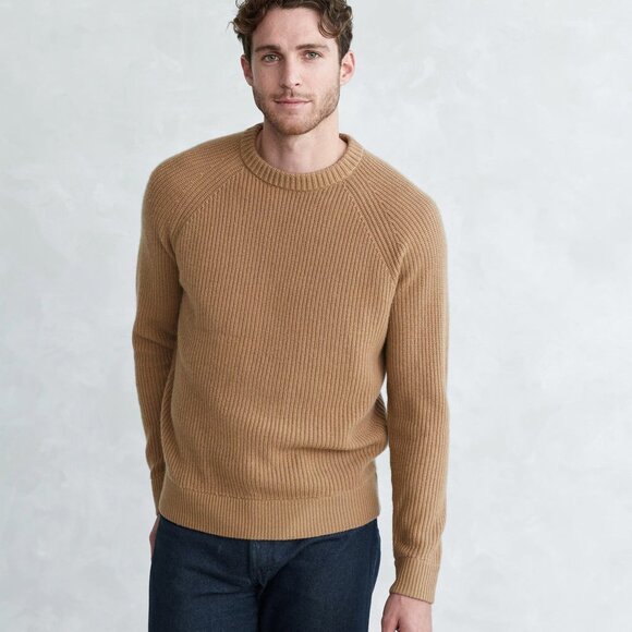 Kayne Fisherman Sweater in Olive Size Medium - Picture 4 of 5